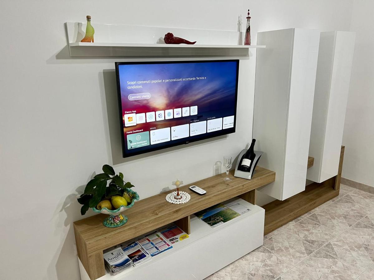 Infinity Experience Casa Vacanza Incantevole Con Terrazzo Scala Eksteriør bilde
