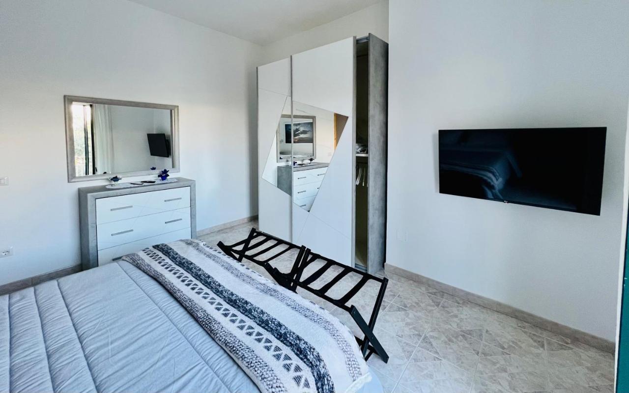 Infinity Experience Casa Vacanza Incantevole Con Terrazzo Scala Eksteriør bilde