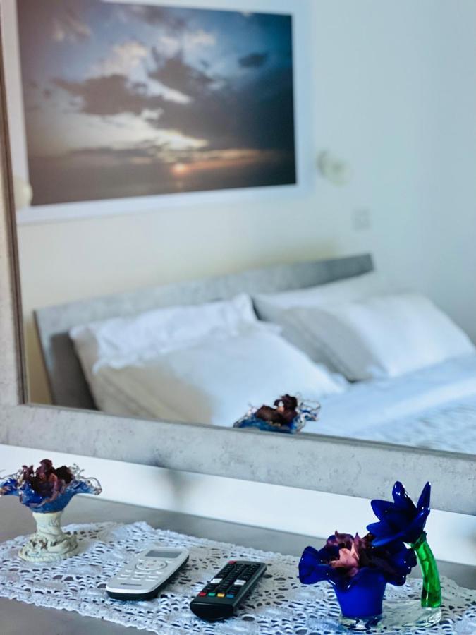 Infinity Experience Casa Vacanza Incantevole Con Terrazzo Scala Eksteriør bilde