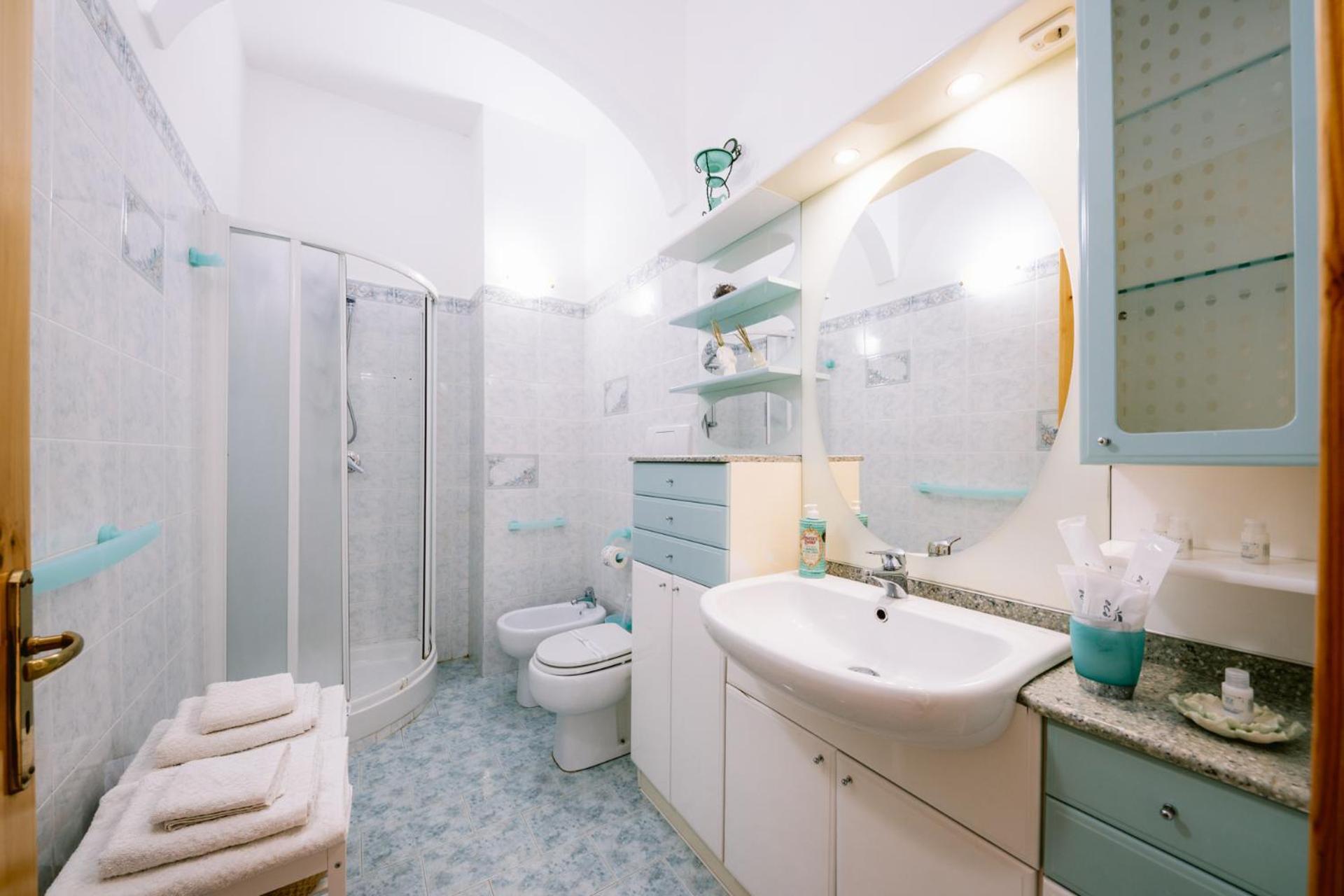 Infinity Experience Casa Vacanza Incantevole Con Terrazzo Scala Eksteriør bilde