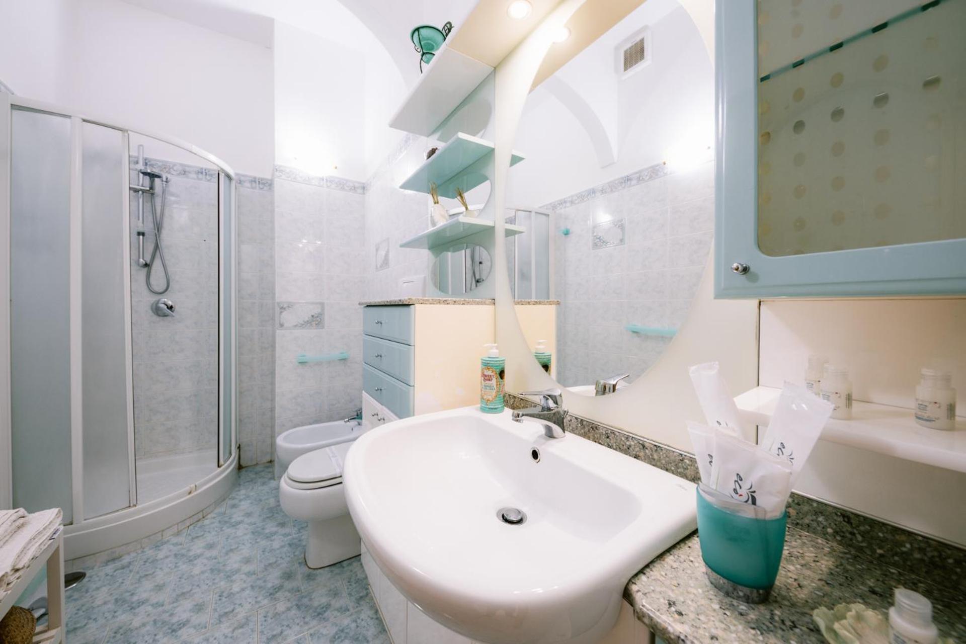 Infinity Experience Casa Vacanza Incantevole Con Terrazzo Scala Eksteriør bilde